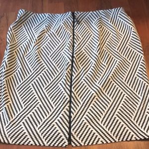 EUC: Lane Bryant Size 28 Pencil Skirt